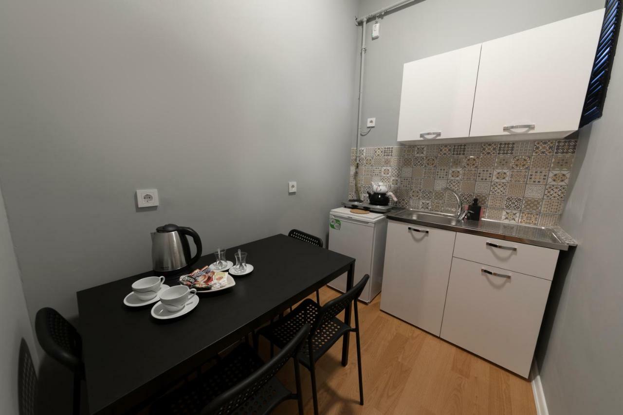 Royal Taksim Suites Istanbul Exterior photo