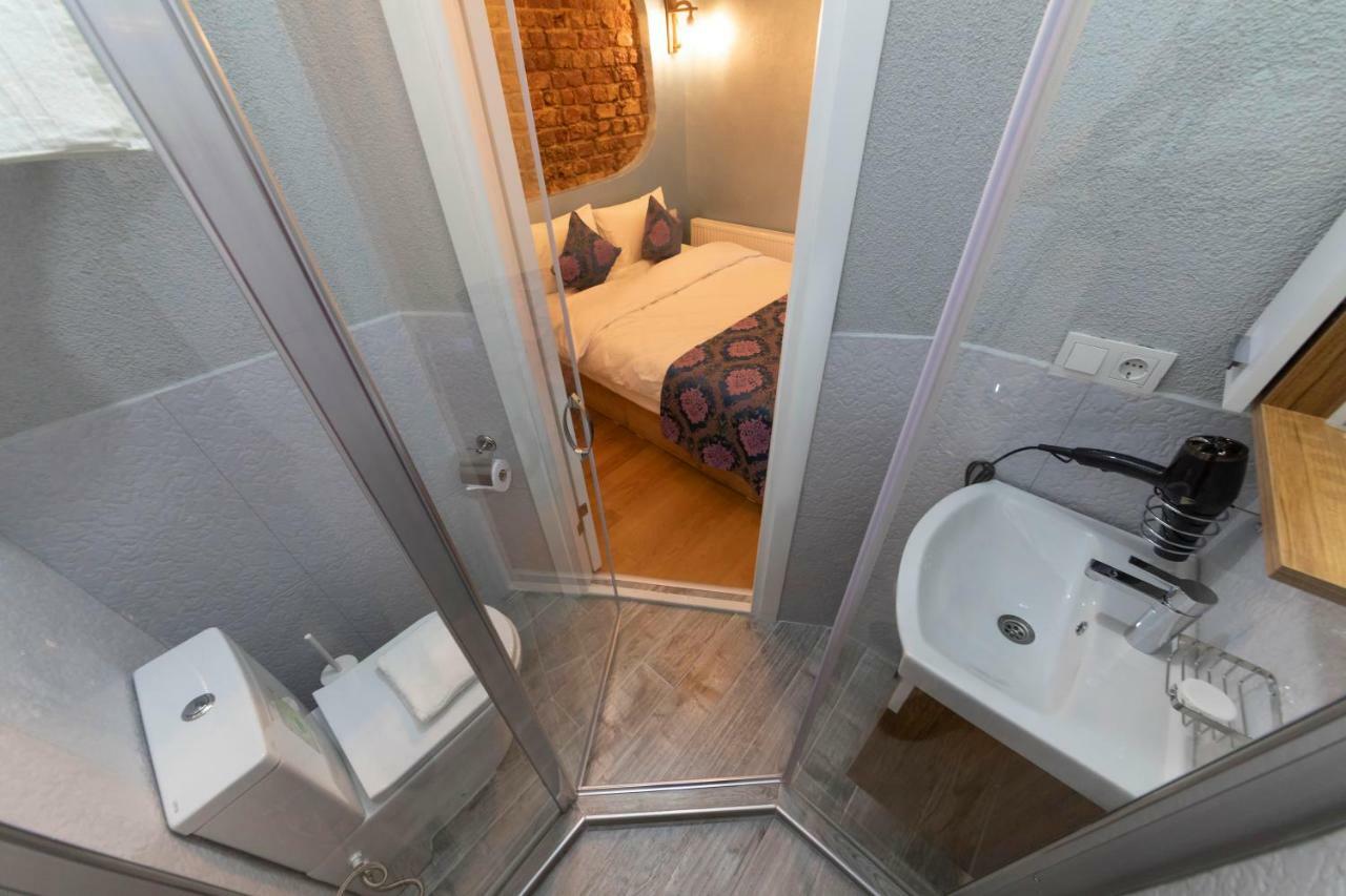 Royal Taksim Suites Istanbul Exterior photo