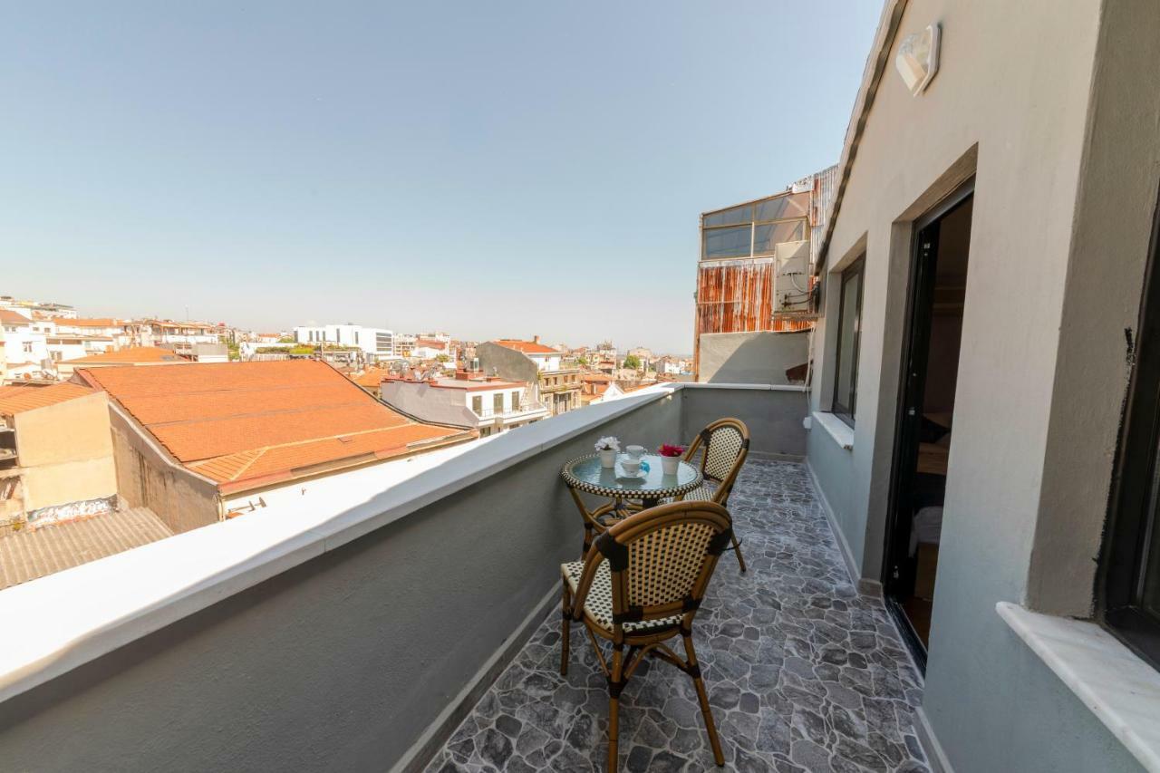 Royal Taksim Suites Istanbul Exterior photo