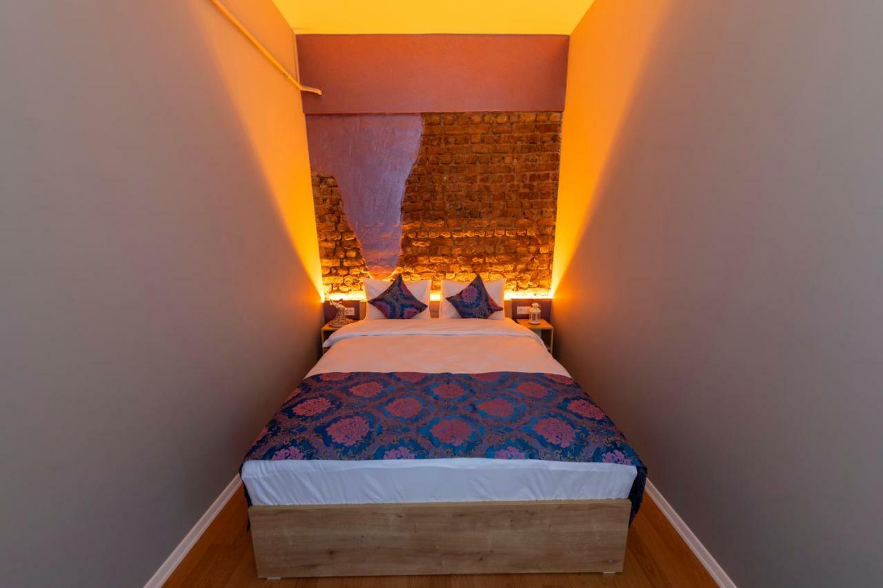 Royal Taksim Suites Istanbul Exterior photo