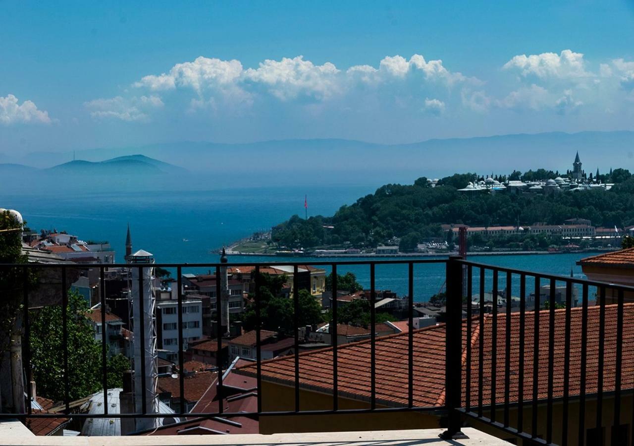 Royal Taksim Suites Istanbul Exterior photo