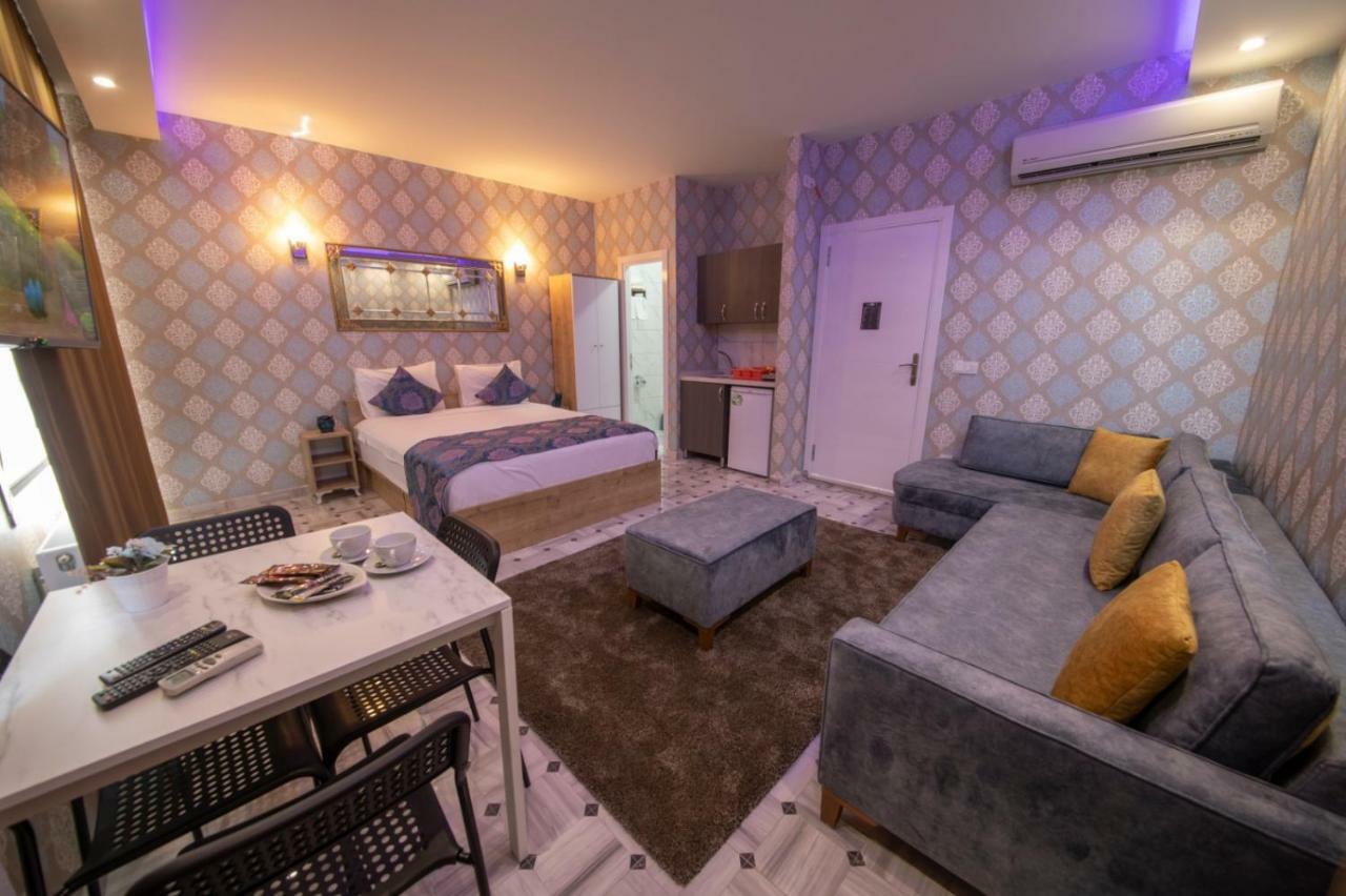 Royal Taksim Suites Istanbul Exterior photo